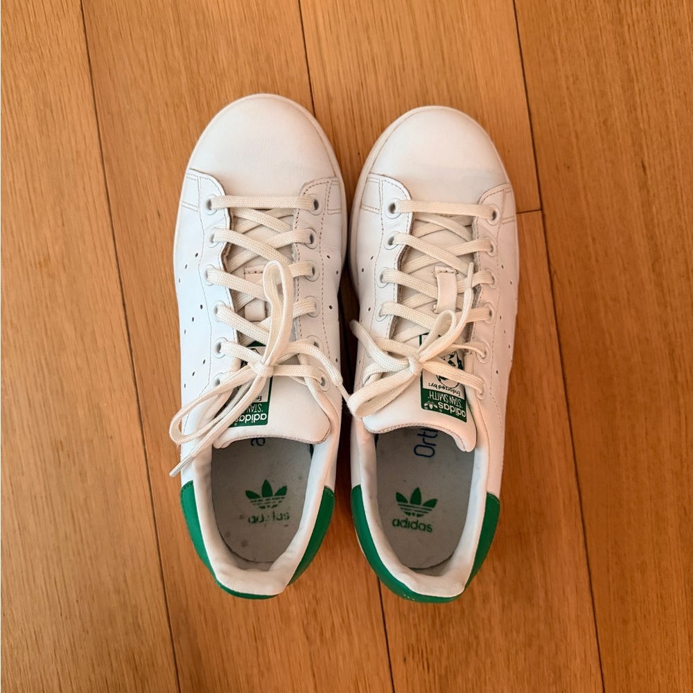 Stan Smith White Leather Sneakers - US6